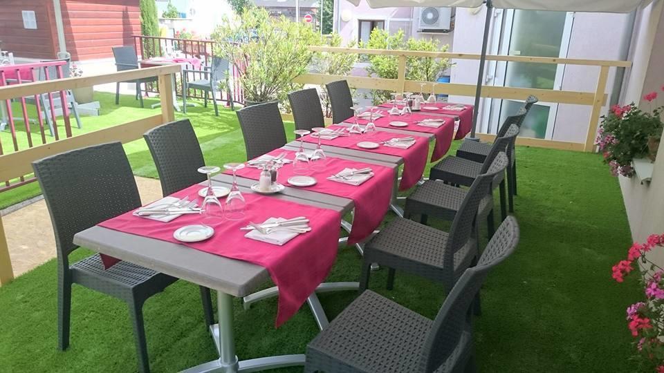 Hotel Restaurant Le Moschenross Thann Buitenkant foto